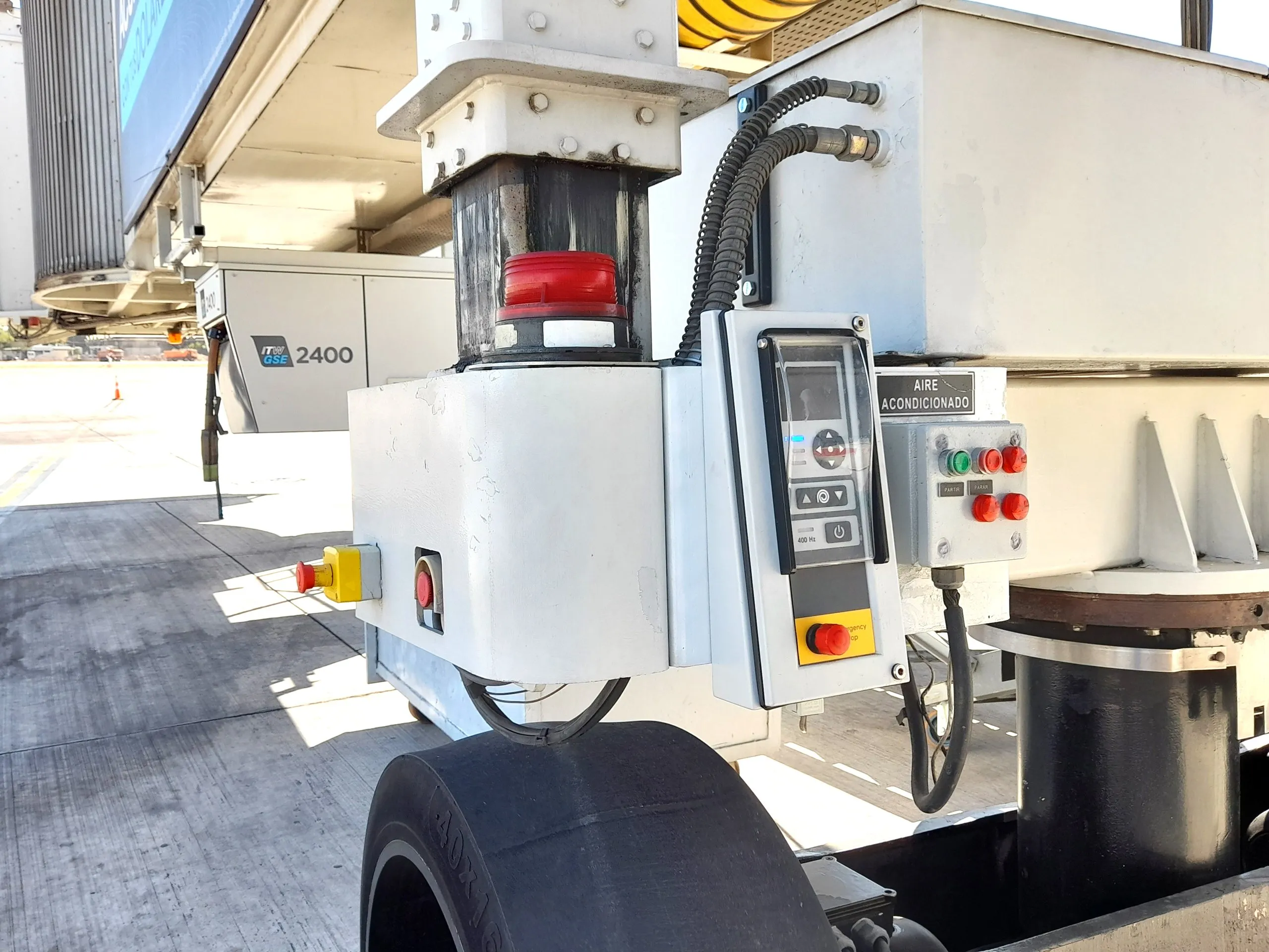 Instalación de equipos de aire pre-acondicionado en un aeropuerto